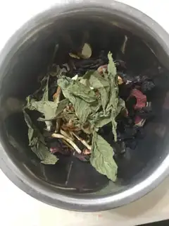 Make Sour plum soup step 0