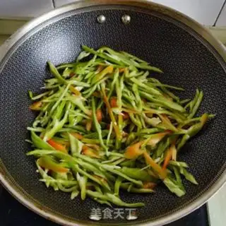 Make Chili fried meat step 4