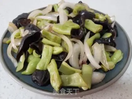 Make Four seasons of bean fried wood step 4