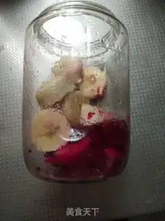Make Flamingo fragrance milkshake step 2