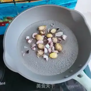 Make Abalone seafood soup step 11