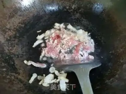 Make Paprika fried meat step 2