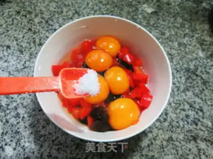 Make Scrambleded eggs step 7