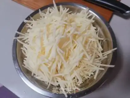 Make Frozen potatoes step 0