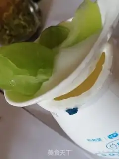 Make Simple yogurt dessert step 2
