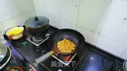 Make Five-shrimp noodles step 6
