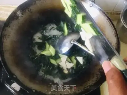 Make ♪ The cucumber tofu soup ♪ step 1