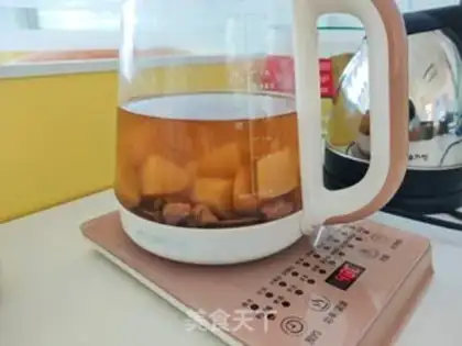 Make Apple cinnamon rose tea step 3