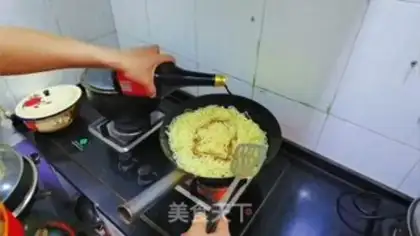 Make Five-shrimp noodles step 14
