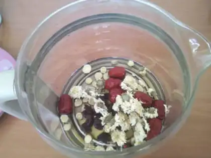 Make Yellow chrysanthemum tea step 4