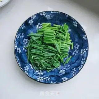 Make Five flowers and gravy step 0