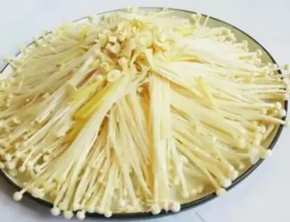 Make Super-fast-hand gold-cream fans step 5