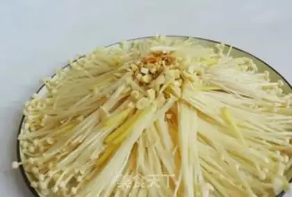 Make Super-fast-hand gold-cream fans step 6