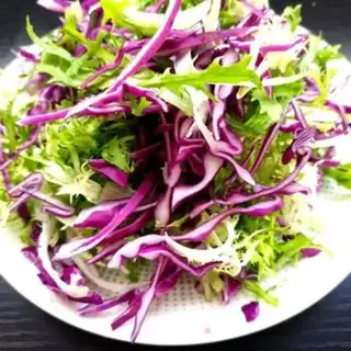 Make Pyro-blue salad step 4