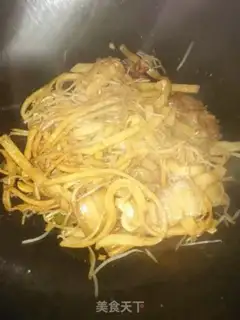 Make Bean sprouts step 9