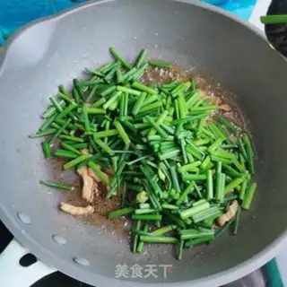 Make Five flowers and gravy step 6
