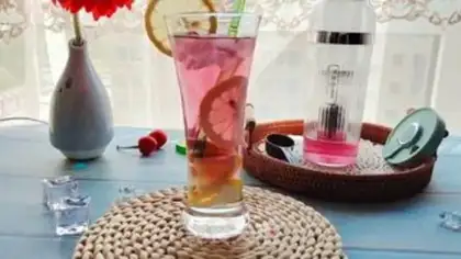 Make Black iced lemon tea step 8