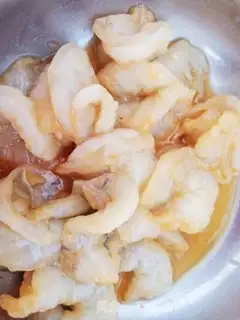 Make Shrimp vegetable pie step 2