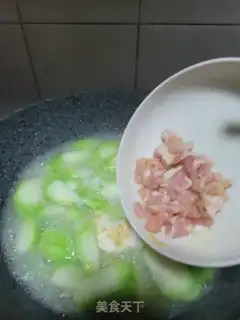 Make Egg-crawling melon soup step 7