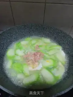 Make Egg-crawling melon soup step 8