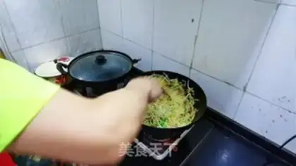 Make Homemade egg noodles step 16