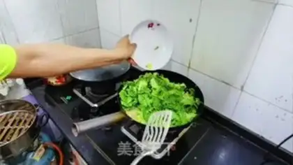 Make Homemade egg noodles step 19
