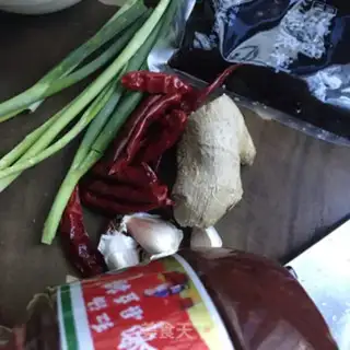 Make Spicy beef roll stew step 0