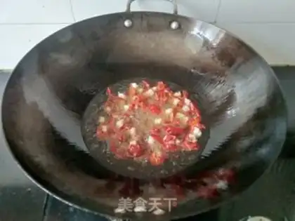 Make Garlic lobster tail step 1