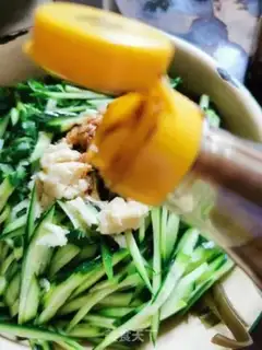 Make A cucumber in the cold sea step 6
