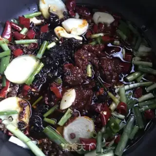 Make Spicy beef roll stew step 6