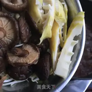 Make Spicy beef roll stew step 9