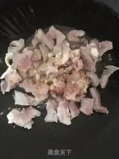 Make The broccoli scratches the heart of a pig step 4