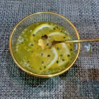 Make Bronze lemon honey water step 5