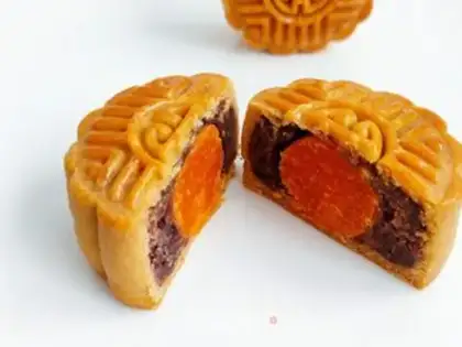 Make A wide moon cake step 0