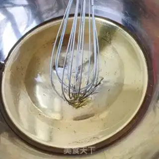 Make A wide moon cake step 2