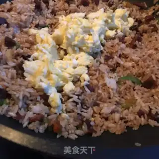 Make Weenie egg fried rice step 8