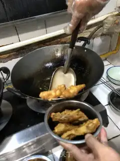 Make Gold and yellow fish step 2