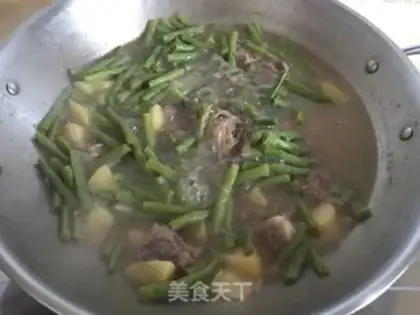 Make Bean-fruit potato steak step 7