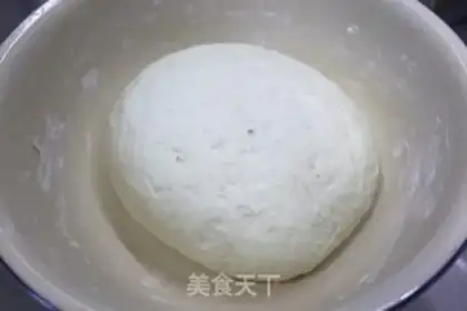 Make Dry sauce and meat buns step 10
