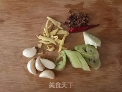 Make Five-flower noodles step 2
