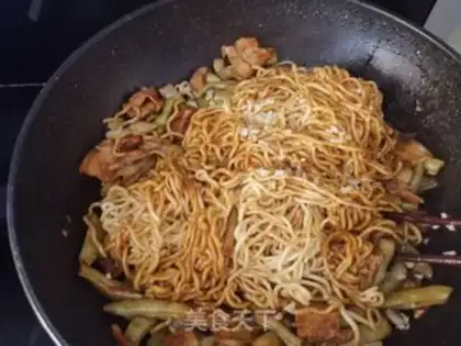 Make Five-flower noodles step 9