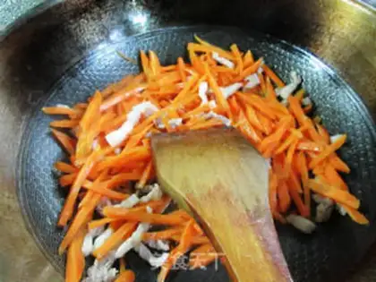 Make Five flowers and carrots step 6