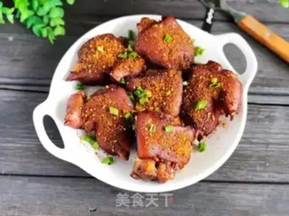 Make Spicy roasted pig hoof step 7