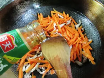 Make Five flowers and carrots step 8