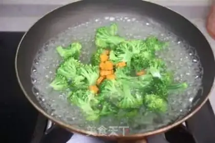 Make Plum pagoda meat step 9