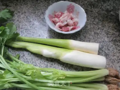 Make Five celery celery is fried step 0