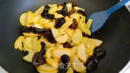 Make Spicy sauce step 3
