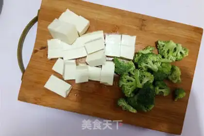 Make Shrimp tofu soup step 3