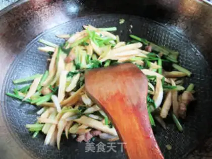 Make Five celery celery is fried step 12