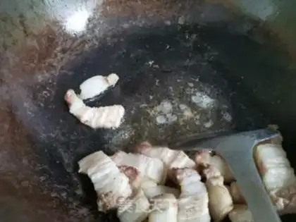 Make Garlic meat step 1